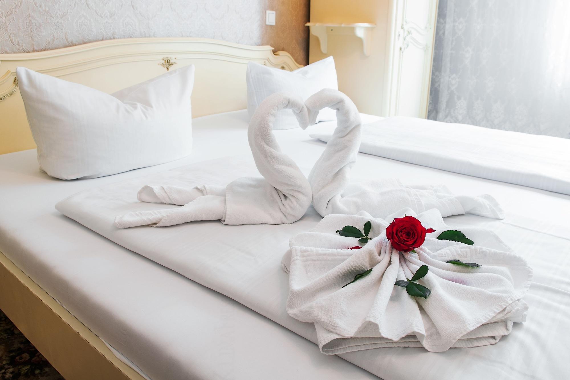 Hotel Bellevue Am Kurfuerstendamm Берлин Екстериор снимка